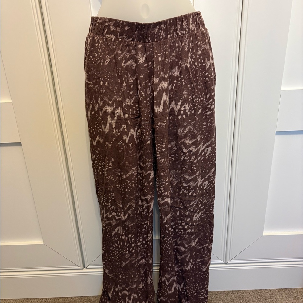 Olivaceous Patterned Wide Leg Pants